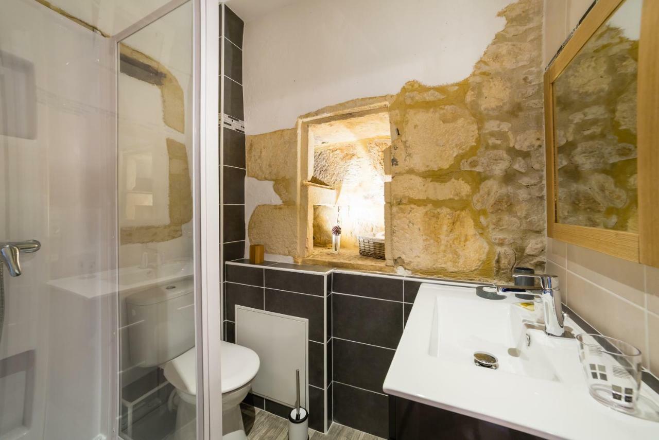 Au Coeur De Beynac, Une Maison De Caractere Avec Jardin Terrasse エクステリア 写真